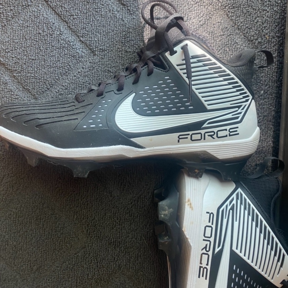 Nike Force Savage Lineman Cleats White Black Size 15